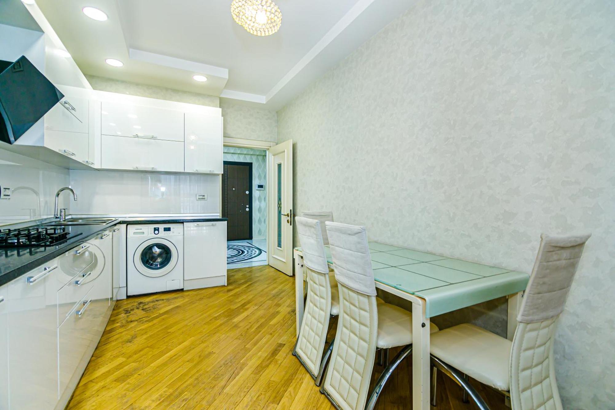 Park Azure Vip Apartment By Baku Housing Екстер'єр фото